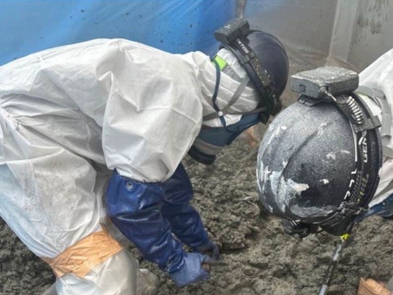 公共施設の煙突アスベスト除去